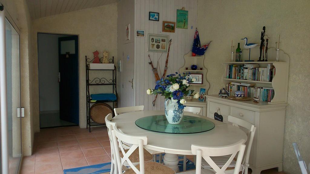 Chambre D'Hotes Armoise Lagord Pokoj fotografie
